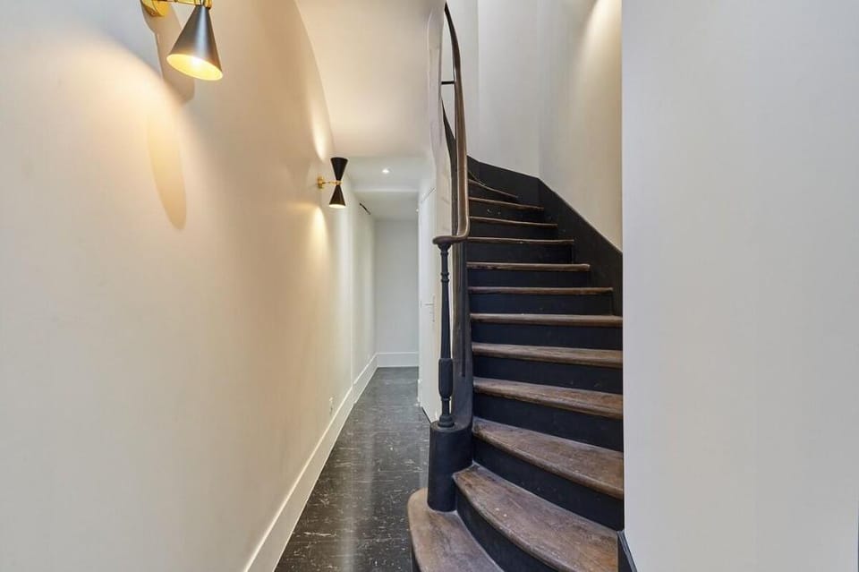 Magnificent New Studio Louvre Palais Royal Apartment in Paris