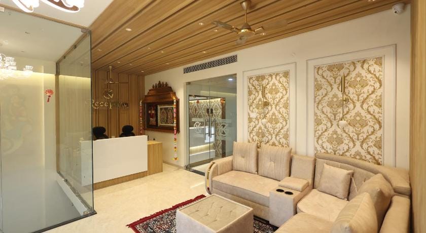 Kumaran Grand Luxury Rooms Hotel in Madurai