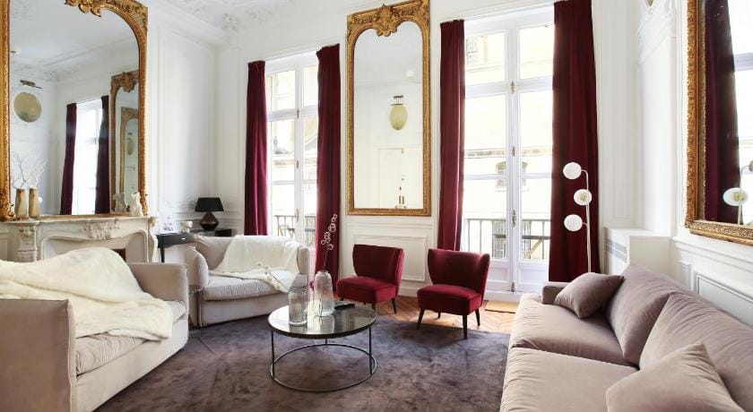 Charming apartment Louvre Museum / Concorde Apartment in Paris