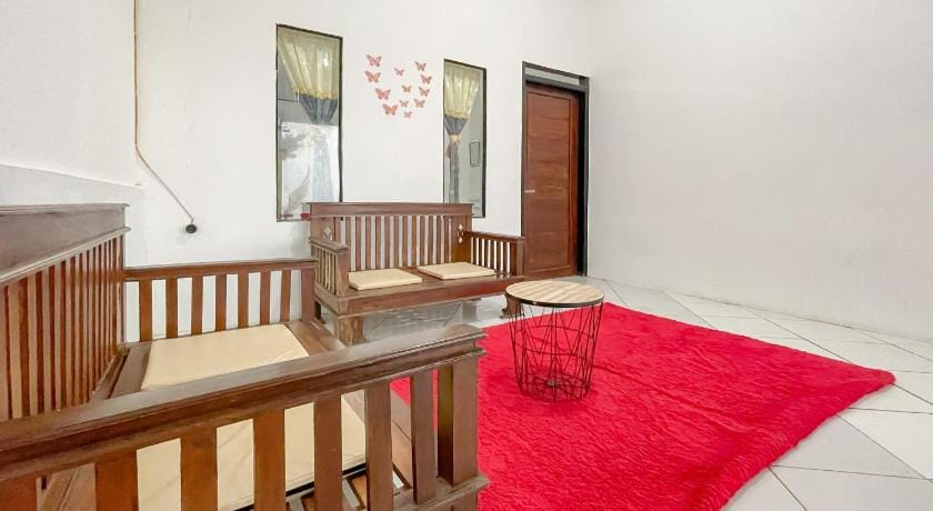 RedDoorz @ Banana Boat Santolo Garut Hotel in West Java