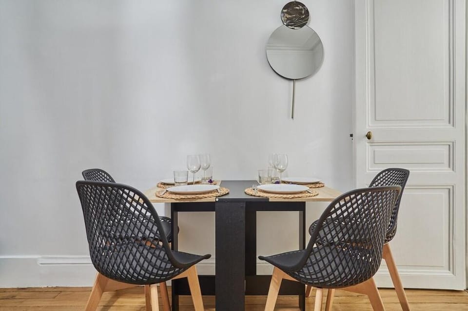 Very Charming Apartment Center of Paris Le Marais Apartment in Paris