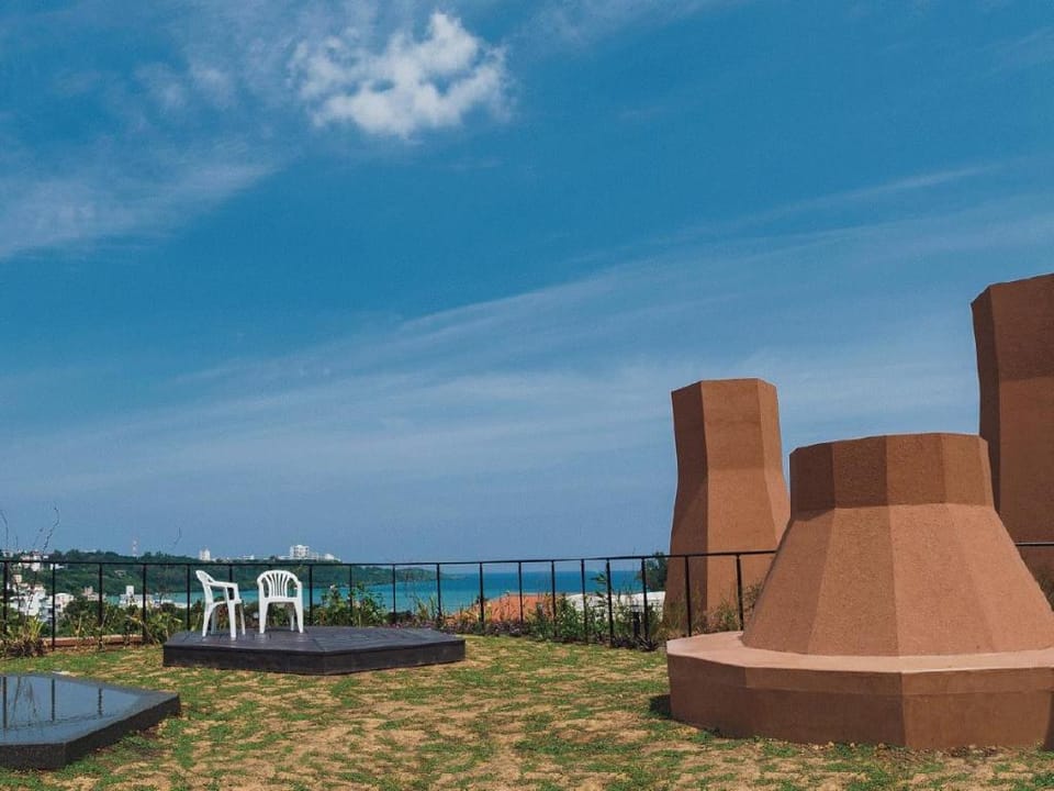 青と碧と白と沖縄 Hotel in Okinawa Prefecture