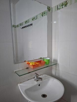 Khách sạn Hoàng Long Apartment in Ho Chi Minh City