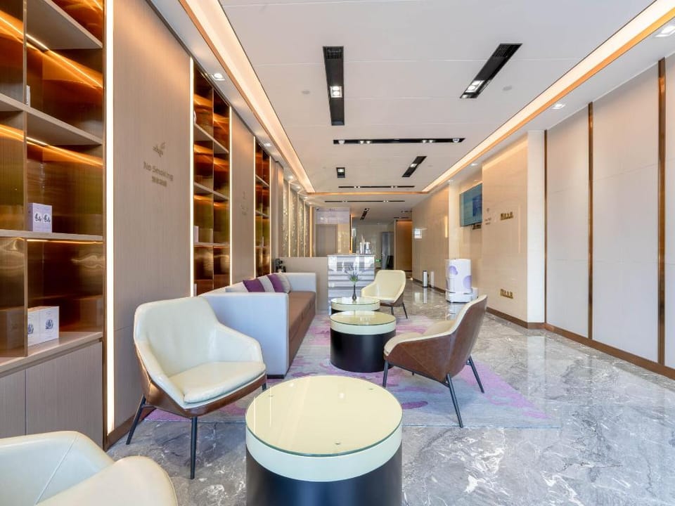 Lavande Hotel Beijing Daxing Yizhuang Jiugong Metro Station Hotel in Beijing