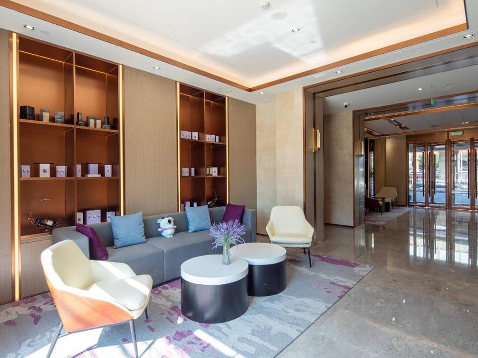 Lavande Hotel Beijing Shahe Gonghua City Street Hotel in Beijing