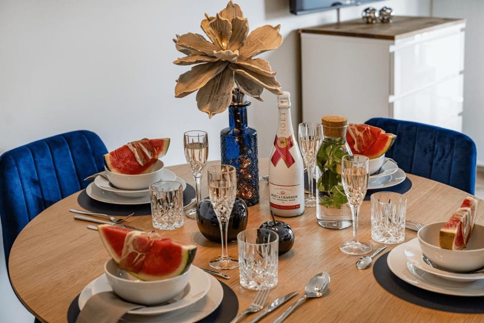 Excellence Deluxe Suite mit Balkon - Messe Essen Apartment in Essen