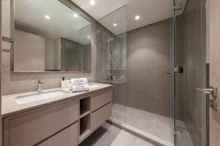 Luxury Stay with Burj Views Apartment in Dubai