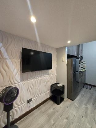 Modern Loft Near Airport +Netflx SM Bicutan Vacation rental in Paranaque