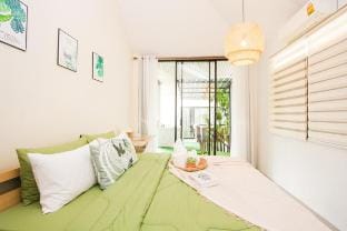 Feel Good Hostel. Vacation rental in Chiang Mai