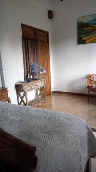 Ogek home stay. Apartment in Kuta