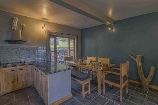 Kuriyana Stay |2BR| A Secluded Heaven by Homeyhuts Vacation rental in Uttarakhand