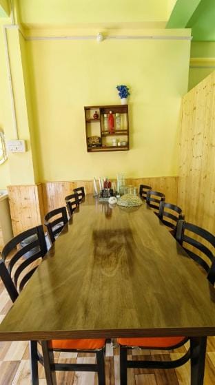 Aurum Valley 1BR Standard Duplex-1 by Homeyhuts Vacation rental in Himachal Pradesh