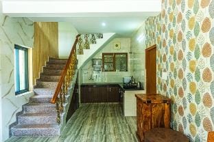 Mussoorie Cottages 1 -Near Lake 2BR By Homeyhuts Villa in Uttarakhand