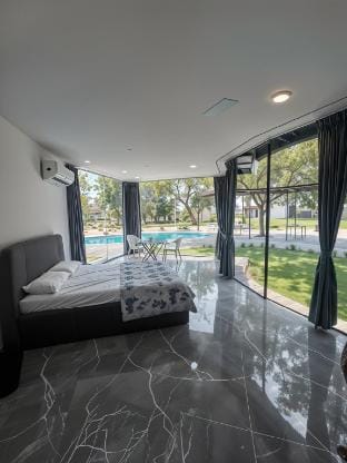 Crystle House-Nature-Kissed Hyderabad By Homeyhuts Farm Stay in Telangana