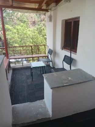 Kafal Resort Hotel in Uttarakhand