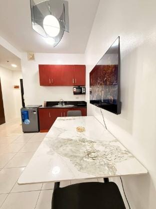 Malate Bayview Mansion One Bedroom Korea Town Apartment in Manila City