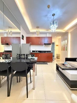 One Bedroom Facing Ocean View Manila Korea Town Apartment in Manila City
