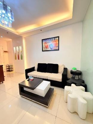 One Bedroom Facing Ocean View Manila Korea Town Apartment in Manila City
