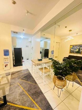 Malate Bayview Mansion One Bedroom Cityscape  Apartment in Manila City