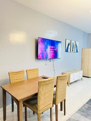 Malate Bayview Mansion City View  Korean Town Apartment in Manila City