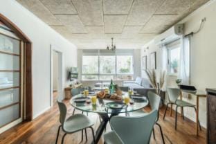 Country Style Apt 2min from Beach by Sea N Rent Apartment in Tel Aviv-Yafo