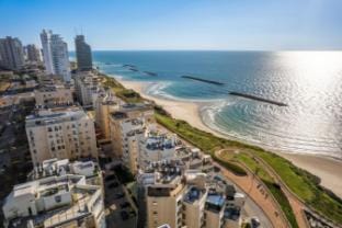 Netanya Beach & Pool Elegant Stay Apartment in Netanya