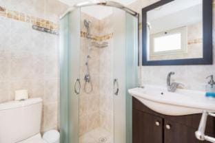Spacious Duplex with Terrace 3-min From the Beach Apartment in Tel Aviv-Yafo