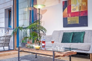 Deluxe 2BR Apt w Pool in Historical Jaffa Apartment in Tel Aviv-Yafo