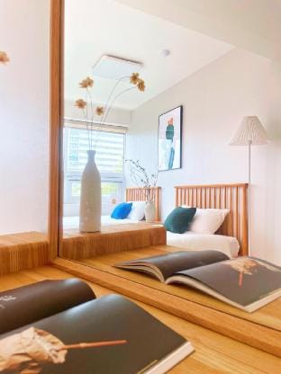 Hongdaes#4Room#5Bed #2restrooms #2private showers Vacation rental in Seoul
