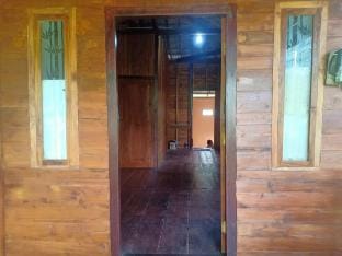wooden stage homes Vacation rental in East Java