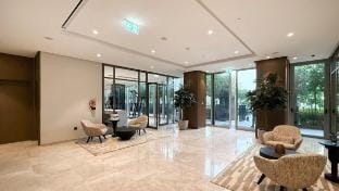 Sky-High 2BR • Burj Views • Walk to Dubai Mall Vacation rental in Dubai