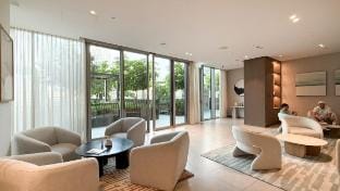 Luxury 2BR • Burj+Fountain View •Walk 2 Dubai Mall Vacation rental in Dubai