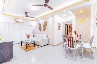 Splendid 3 BHK In Posh Area of Mumbai Apartment in Mumbai