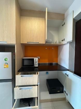 Pattaya near the sea near the city serviced  Apartment in Pattaya City