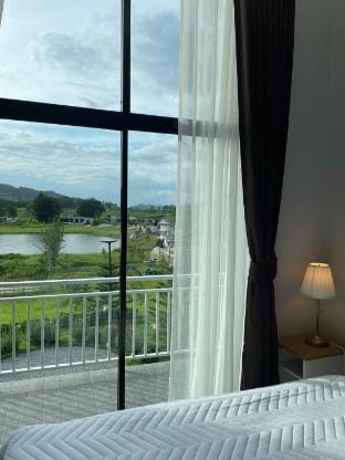 Koni Papa Villa Khao Kho โคนิปาป้าวิลล่า เขาค้อ Chalet in Laos
