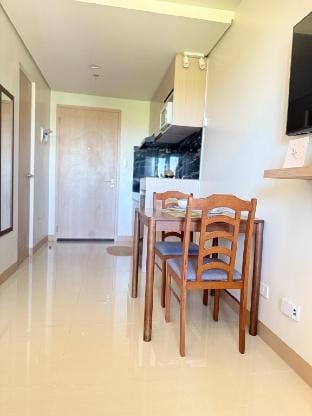 Scarlett’s Haven-Cozy Condo 1BR+Balcony@SMDC Style Vacation rental in Iloilo City