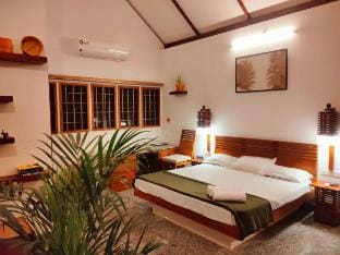 Nellu -Tranquil Pool Villa & Organic Farmstay Farm Stay in Kerala
