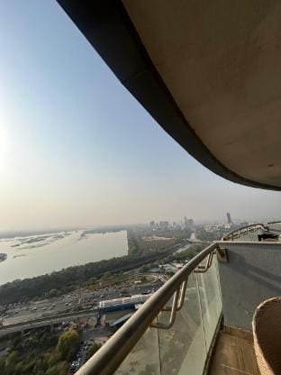 Noida Stay - Luxury Skystay - Supernova Spira Vacation rental in Noida