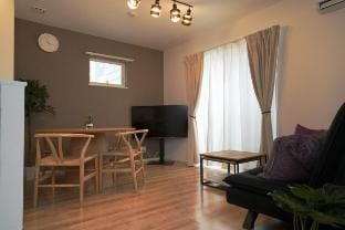 Recently Built 3LDK House  80㎡  in Tennoji, Osaka Vacation rental in Osaka