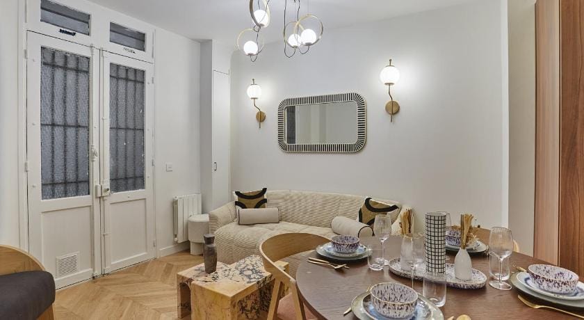 Sublime air-conditioned apartment Center of Paris Apartment in Paris