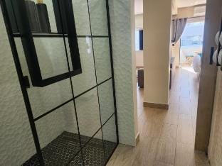 Hideaway Studio at Bay Point Vacation rental in Cape Town