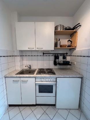 Central studio - 150 meters to the U-Bahn [subway] Vacation rental in Munich