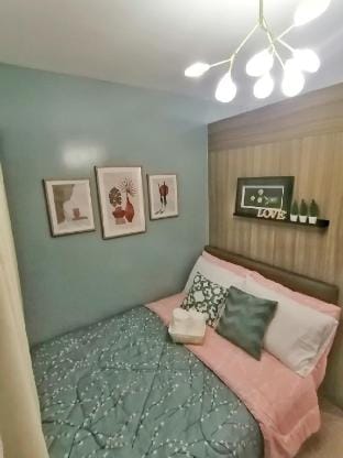 Resort-Style Condo Near MOA & Airport +200mbpsWIFI Apartment in Pasay