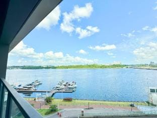 Seaview Suite Studio unit atR&F SeineRegion ByANJU Vacation rental in Johor Bahru
