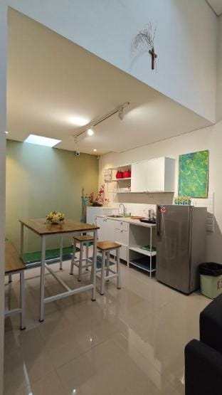 Omah Shamrock Vacation rental in Surabaya