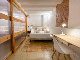 Barcelona Touch Apartments - Font Honrada Apartment in Barcelona