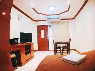 Cozy 1BR PrimeLocationWalktoBeach10mins步行10分钟到海滩#7 Apartment in Pattaya City