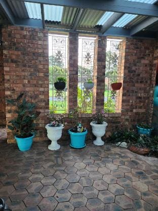 Sandy's Garden Retreat Vacation rental in Sydney