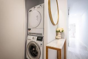 Bright 2BD/2BA Apt w/ Private Terrace - Spacious Apartment in Madrid