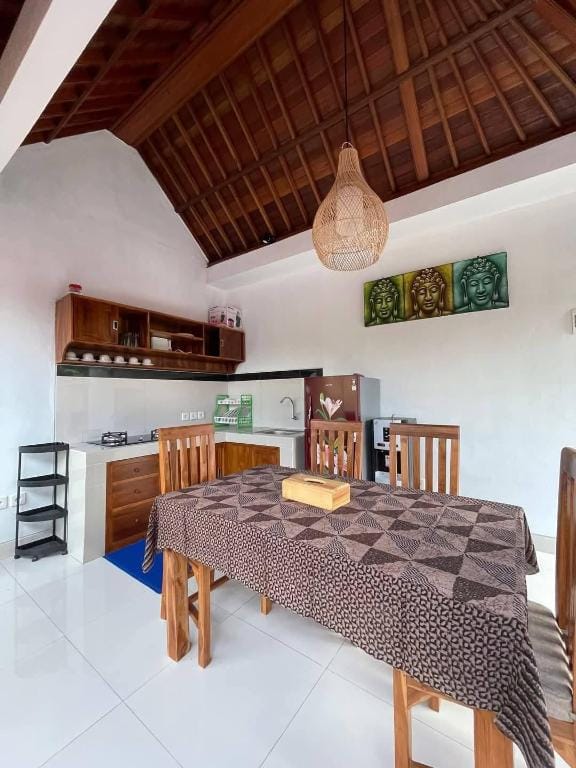 PONDOK UMA SARI TWO BEDROOM Villa in Sukawati